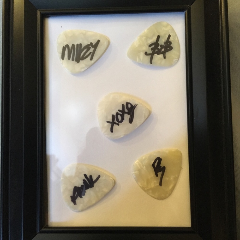 Signed my chemical romance guitar picks